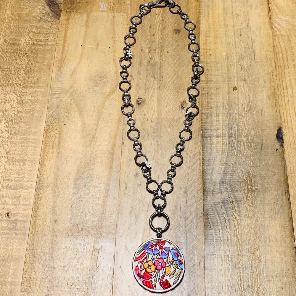 Lucky Brand Floral Pendant Necklace